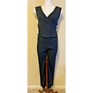 New York & Co. Comfort Zone Black Faux Wrap Jumpsuit Sleeveless Full Length XS